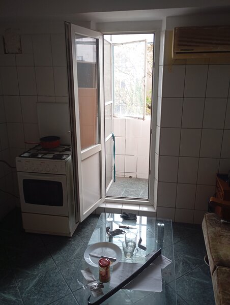 Panduri, Calea 13 Septembrie